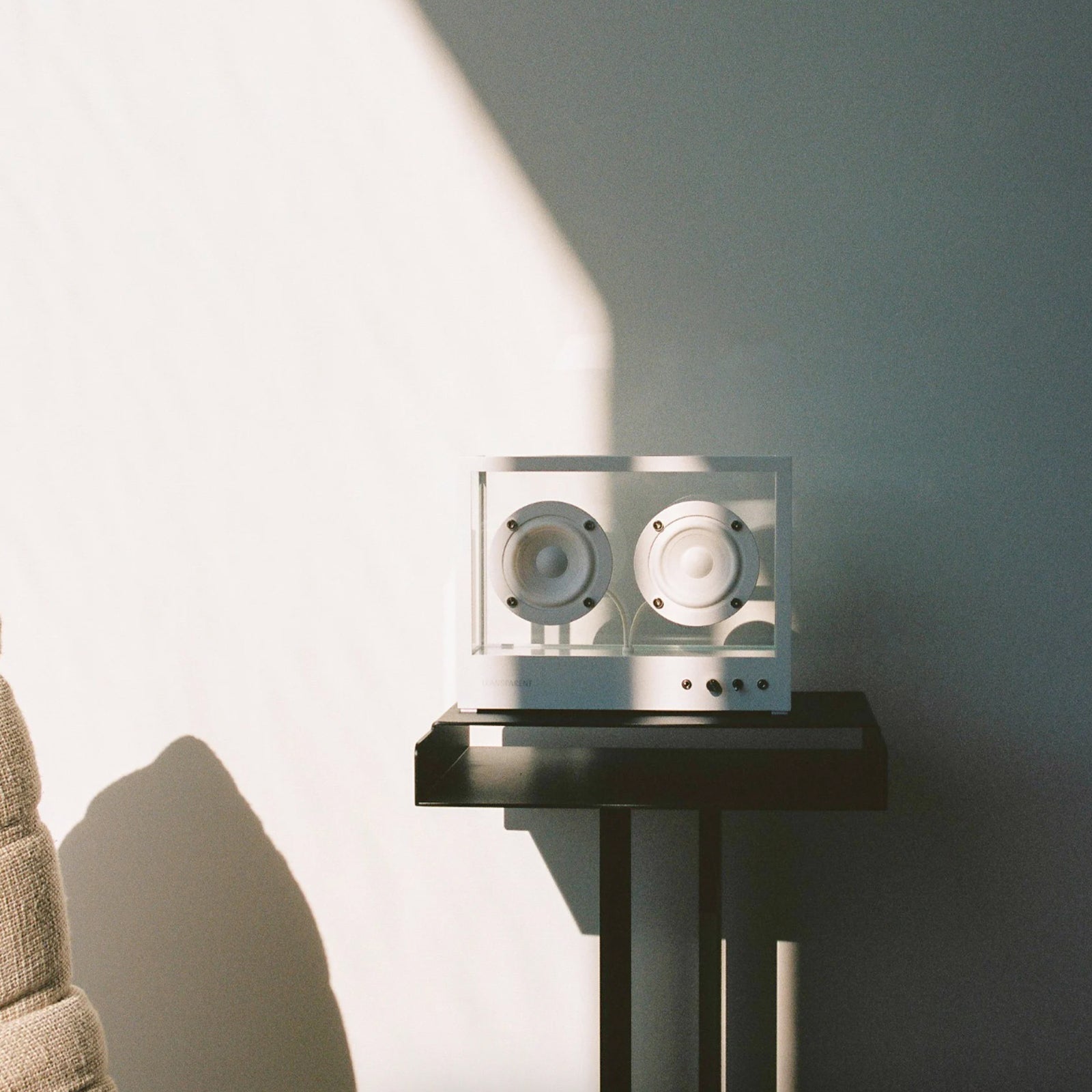 Small Transparent Speaker White