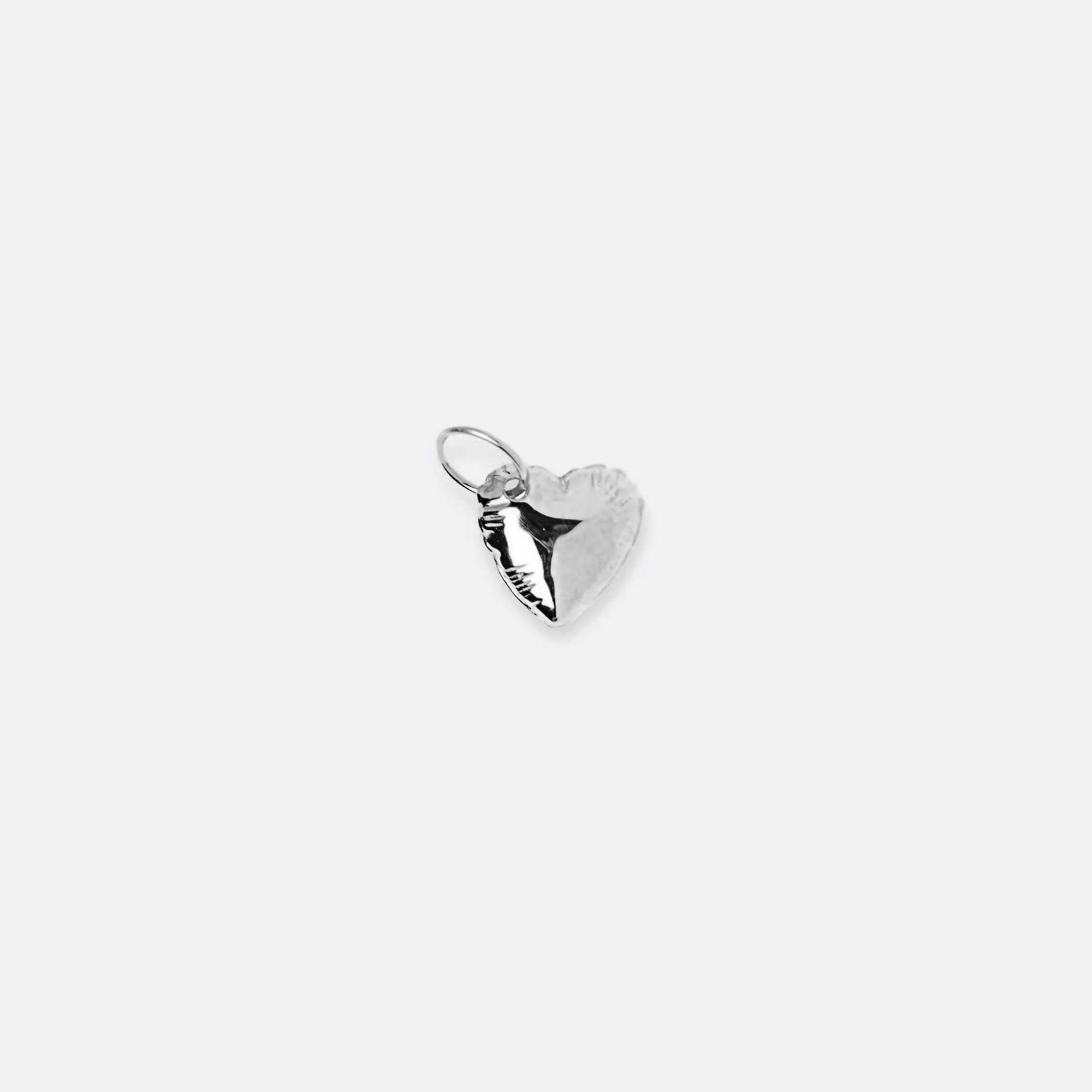 Vibe-Harslof_ELLIS-ROSCH__Heart_Pendant