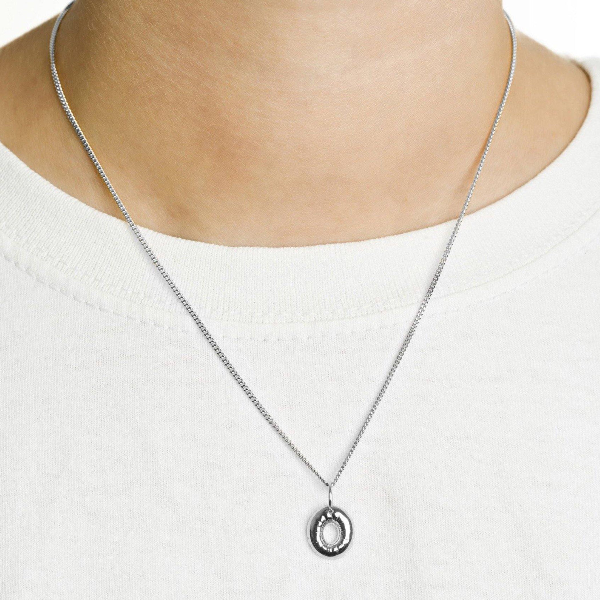 Vibe-Harslof-ELLIS-ROSCH_O-Pendant